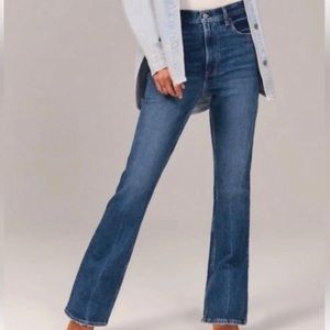 Abercrombie & Fitch The ‘70s Vintage Flare Ultra High Rise Jeans
